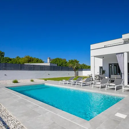 L' Escapade By Istrialux Βίλα Režanci