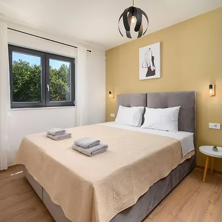 Villa L' Escapade By Istrialux Režanci