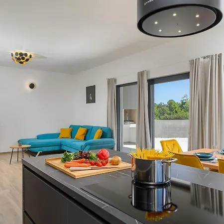 L' Escapade By Istrialux Villa Režanci